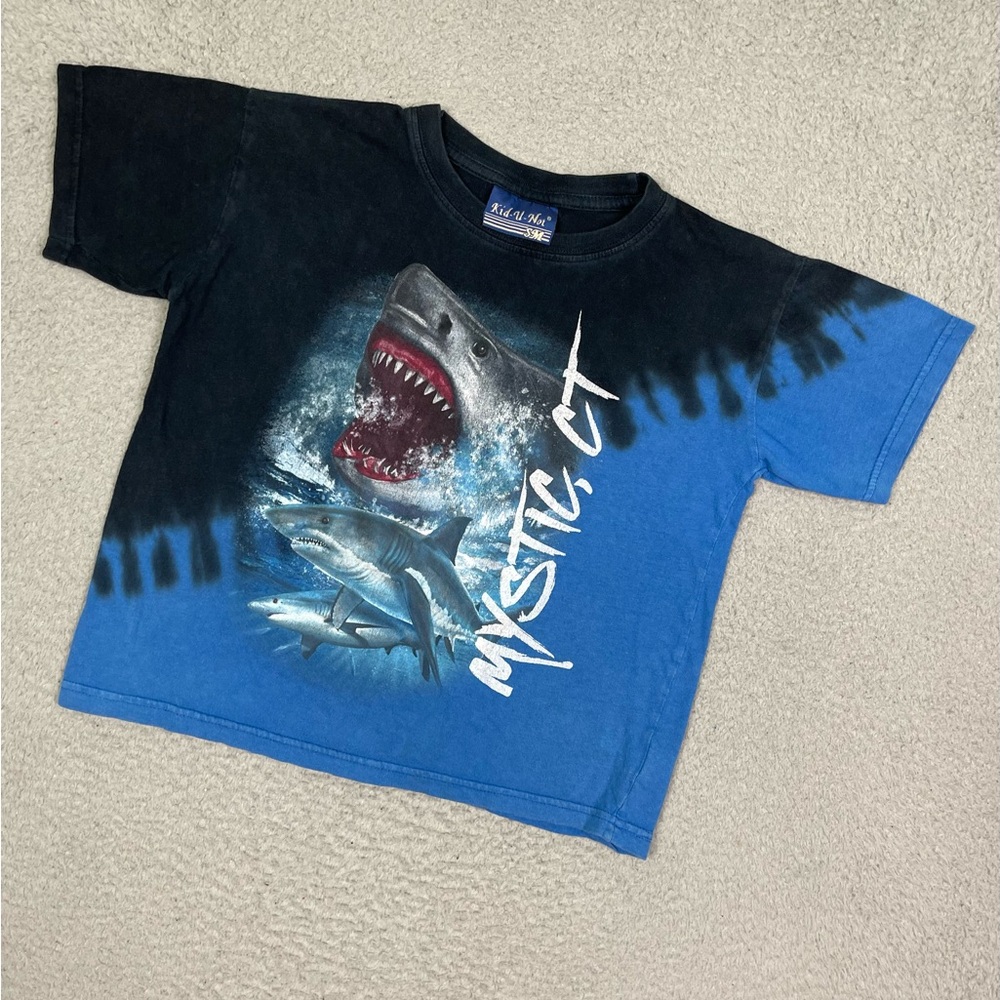 vintage shark T-shirt‎